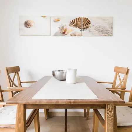 Strandvilla Juliusruh Ferienwohnung Meerblick דירה