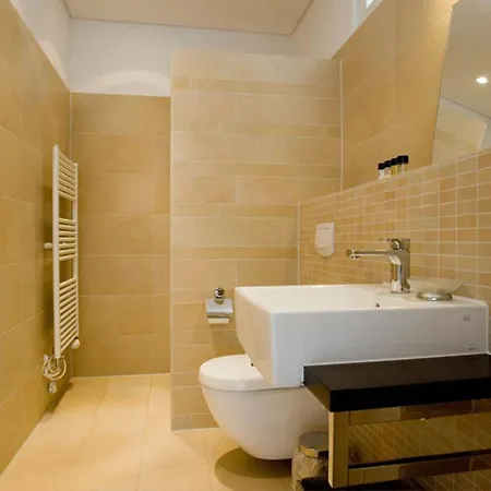 דירה Strandvilla Juliusruh Ferienwohnung Meerblick ברייגה